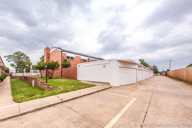 5510 E 46th Street 3, Tulsa, OK 74135