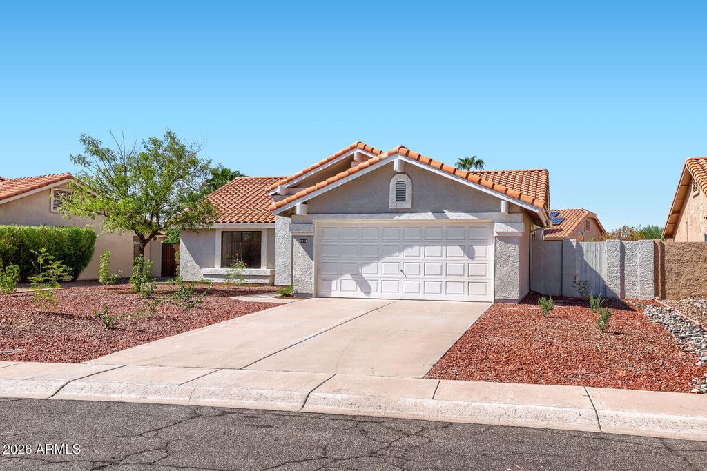 9232 W BEHREND Drive, Peoria, AZ 85382 — photo 5