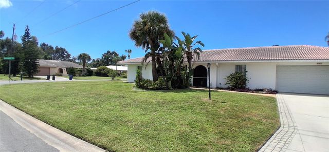 441 RUBENS DRIVE E, Nokomis, FL 34275