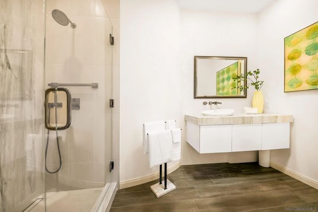 8430 Whale Watch, La Jolla, CA 92037