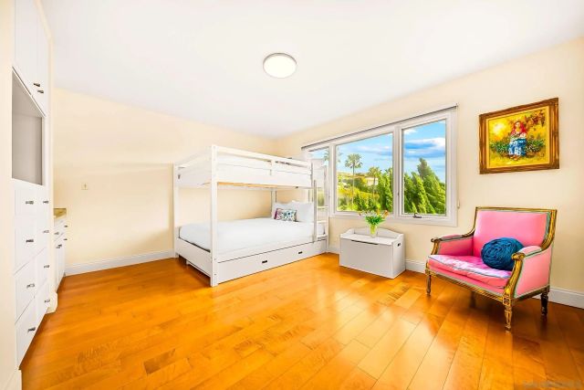 8430 Whale Watch, La Jolla, CA 92037