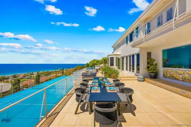 8430 Whale Watch, La Jolla, CA 92037