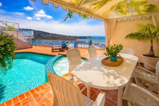 8430 Whale Watch, La Jolla, CA 92037