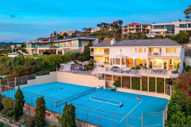 8430 Whale Watch, La Jolla, CA 92037