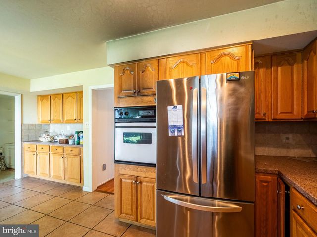 33 TIMBER LN, Willingboro, NJ 08046