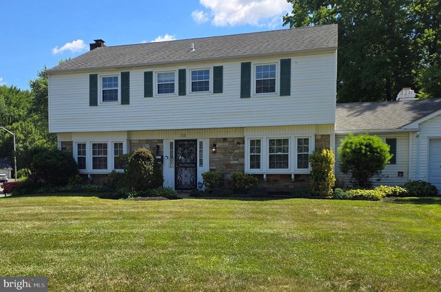 33 TIMBER LN, Willingboro, NJ 08046