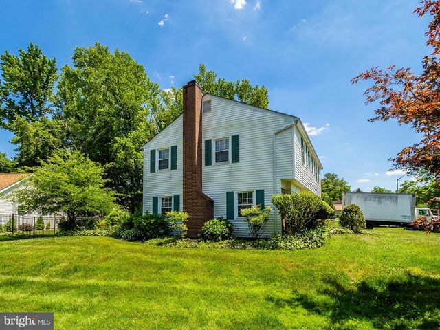 33 TIMBER LN, Willingboro, NJ 08046