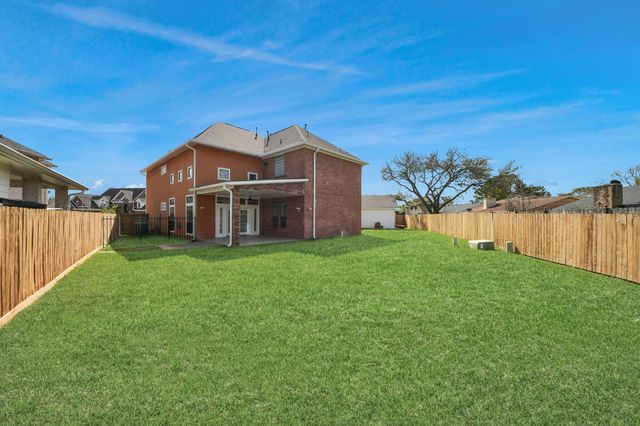 9803 Sage Lee Drive, Houston, TX 77089