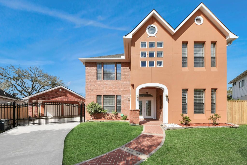 9803 Sage Lee Drive, Houston, TX 77089