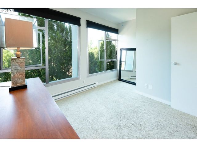 1313 LINCOLN St 408, Eugene, OR 97401