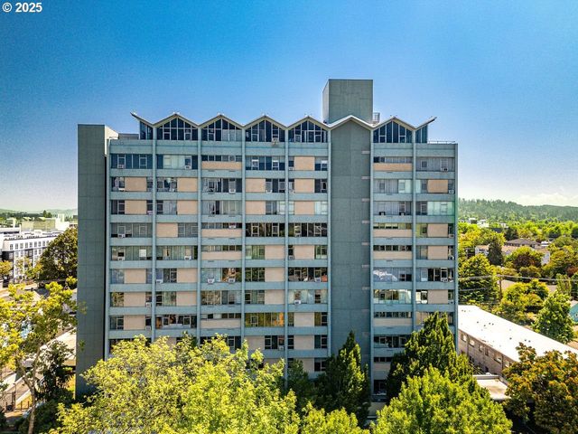 1313 LINCOLN St 408, Eugene, OR 97401