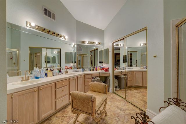 7613 Hackensack Court, Las Vegas, NV 89128