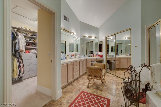 7613 Hackensack Court, Las Vegas, NV 89128