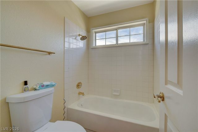 7613 Hackensack Court, Las Vegas, NV 89128