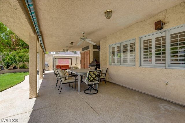7613 Hackensack Court, Las Vegas, NV 89128