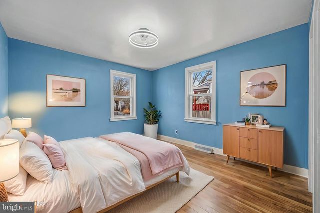 2619 CANTERBURY RD, Parkville, MD 21234