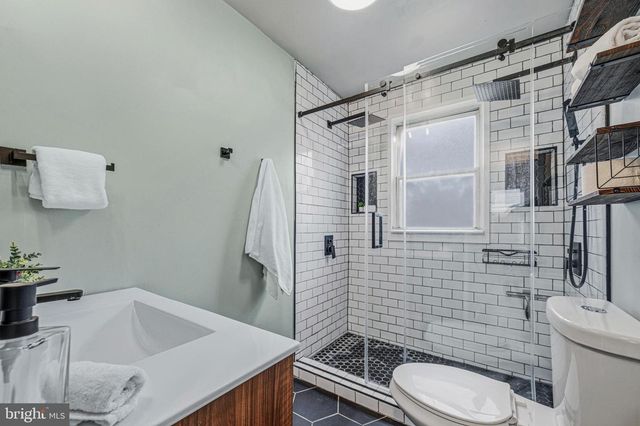 2619 CANTERBURY RD, Parkville, MD 21234