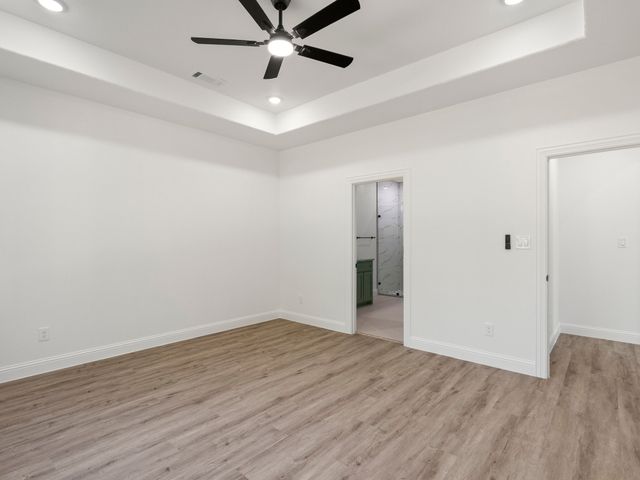 101 N Oak Street, Ector, TX 75439