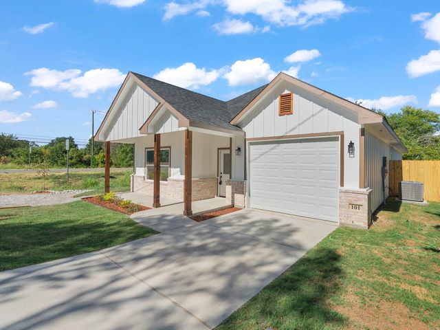 101 N Oak Street, Ector, TX 75439