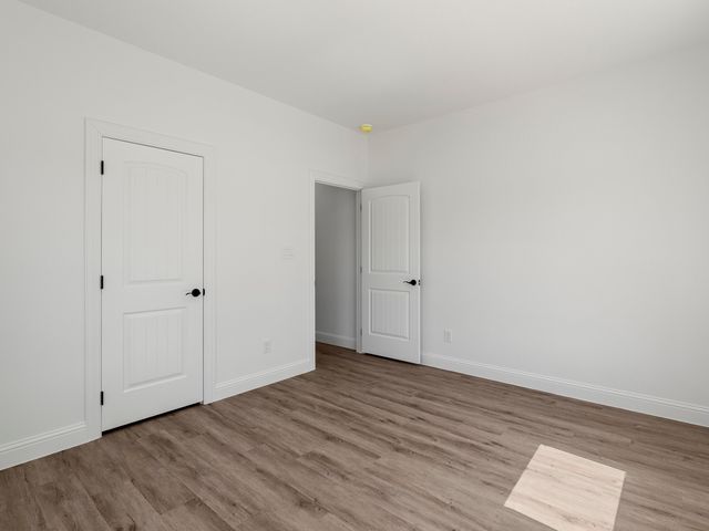 101 N Oak Street, Ector, TX 75439