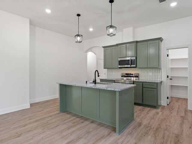 101 N Oak Street, Ector, TX 75439