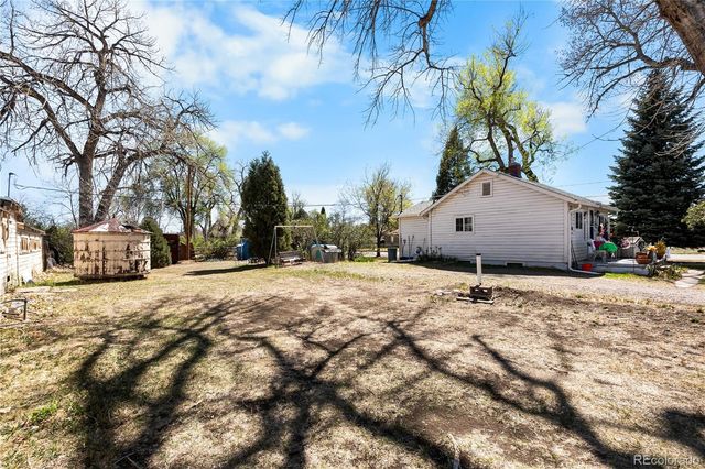 800 Kendall Street, Lakewood, CO 80214