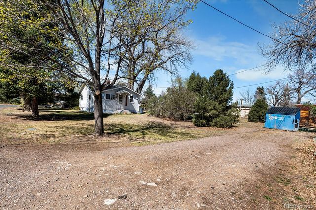 800 Kendall Street, Lakewood, CO 80214