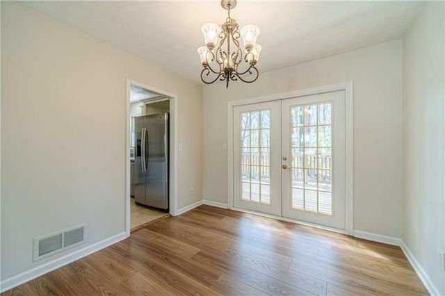 1377 Candlelite Lane, Snellville, GA 30078