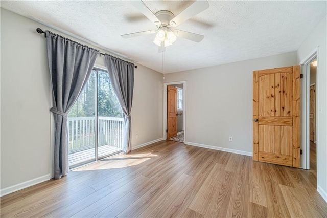 1377 Candlelite Lane, Snellville, GA 30078