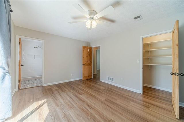 1377 Candlelite Lane, Snellville, GA 30078