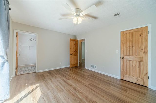 1377 Candlelite Lane, Snellville, GA 30078