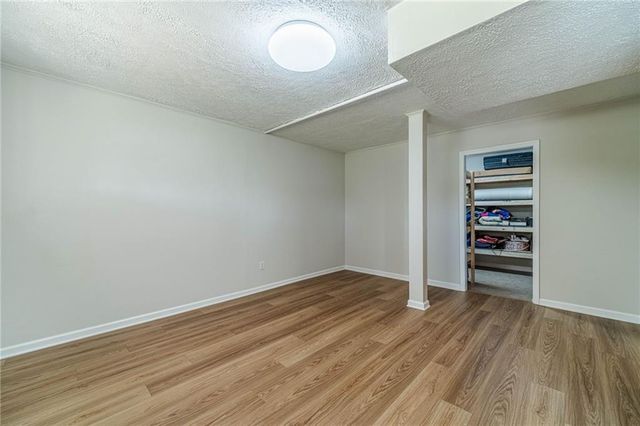 1377 Candlelite Lane, Snellville, GA 30078