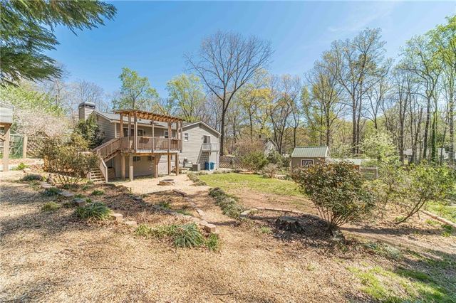 1377 Candlelite Lane, Snellville, GA 30078