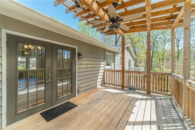 1377 Candlelite Lane, Snellville, GA 30078