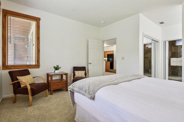 10844 Cinnabar Way Apt 3, Truckee, CA 96161