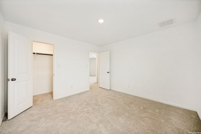 12850 RATCLIFF LK, St Hedwig, TX 78152