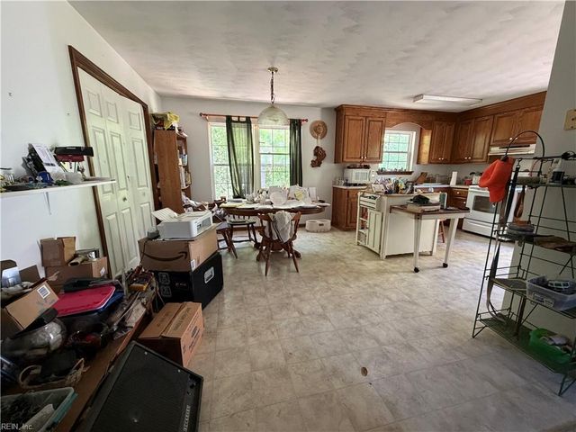 5895 Spivey Run RD, Suffolk, VA 23438