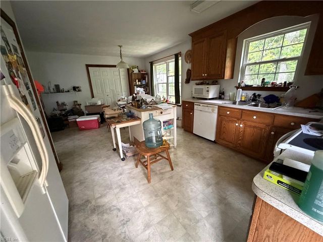 5895 Spivey Run RD, Suffolk, VA 23438