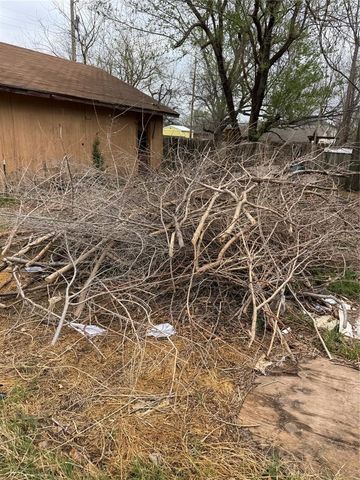 920 W Woodson Street, El Reno, OK 73036