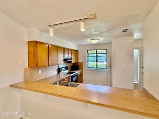 665 10TH Avenue S, Jacksonville Beach, FL 32250