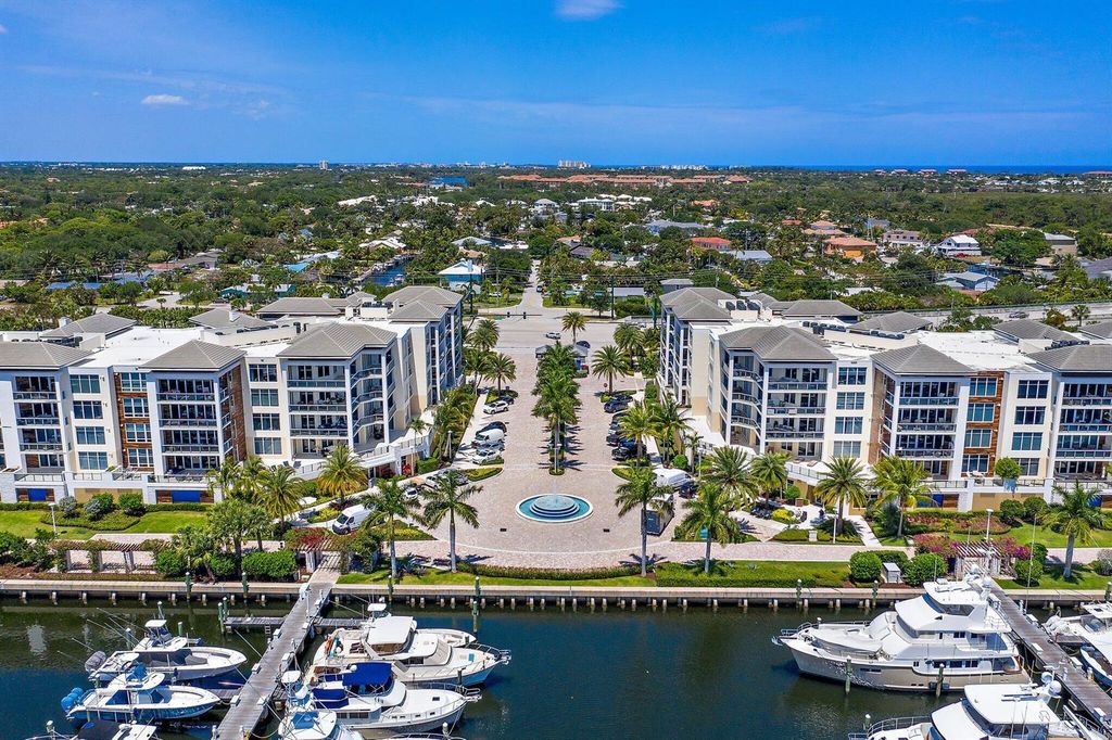 2720 Donald Ross Road 202, Palm Beach Gardens, FL 33410
