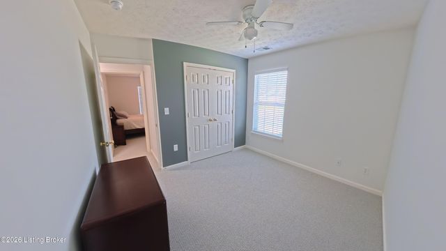 11309 Ridge Lake Dr, Louisville, KY 40272