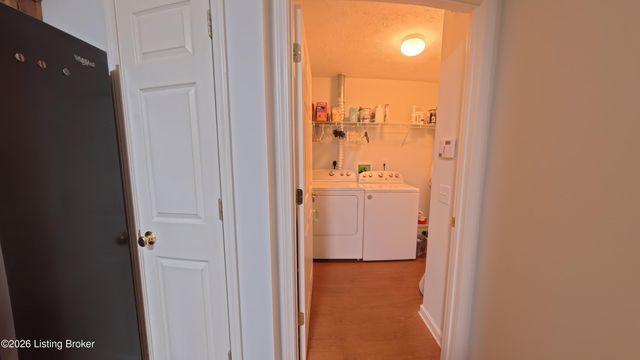 11309 Ridge Lake Dr, Louisville, KY 40272