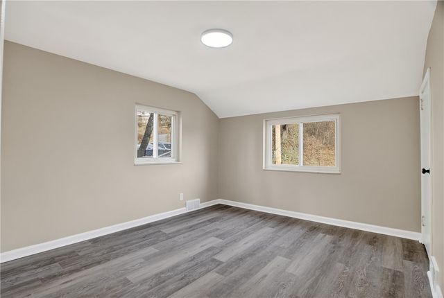 79 Beechmont Ave, West View, PA 15229