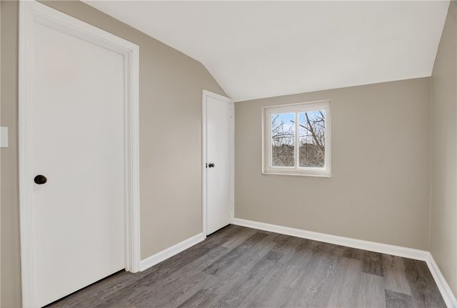 79 Beechmont Ave, West View, PA 15229