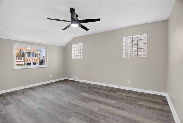 79 Beechmont Ave, West View, PA 15229