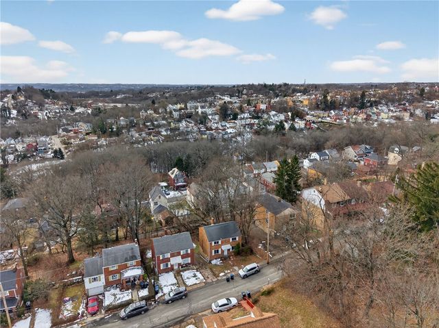 79 Beechmont Ave, West View, PA 15229