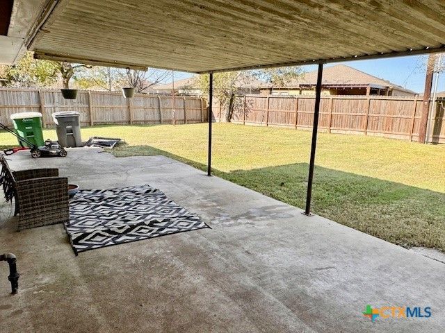 1612 Alamo Drive, Victoria, TX 77901