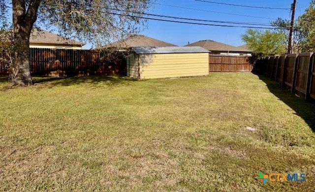 1612 Alamo Drive, Victoria, TX 77901