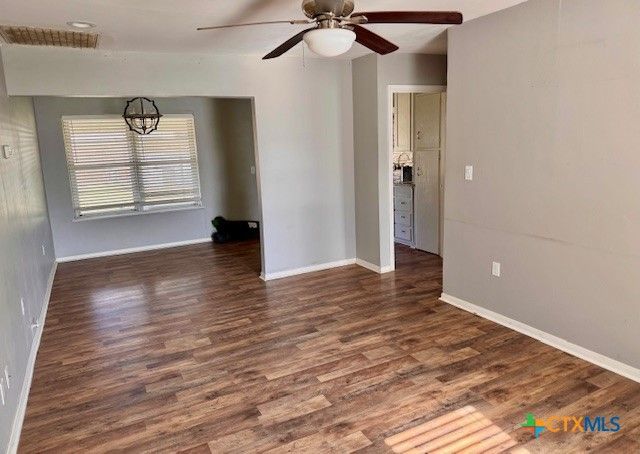 1612 Alamo Drive, Victoria, TX 77901